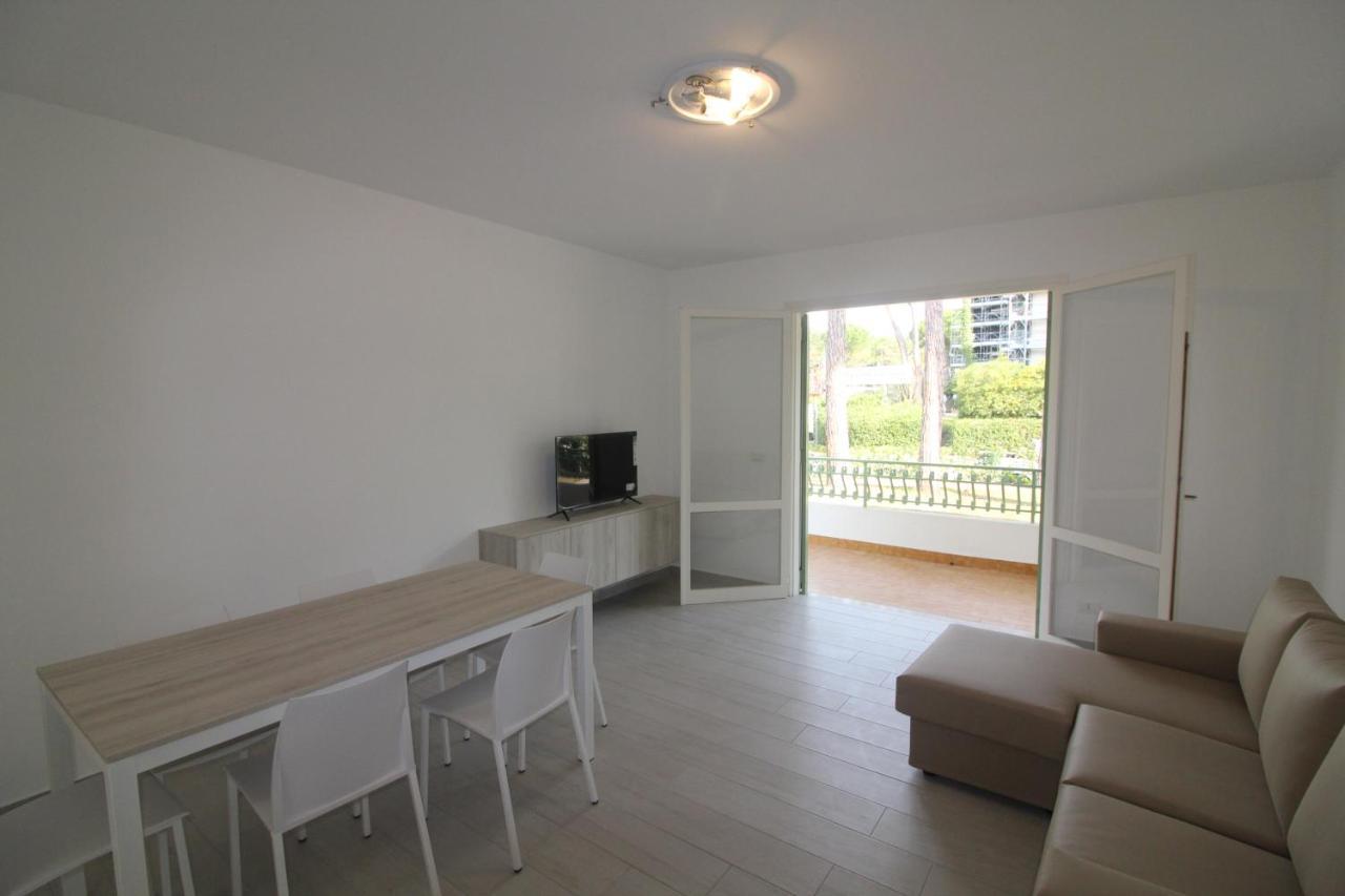 Villa Silvia Lignano Sabbiadoro Dış mekan fotoğraf